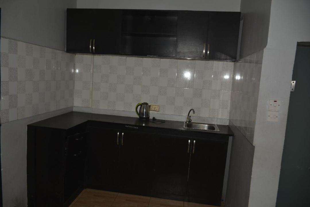 Esporta Suites Yaba Lagos Exterior photo