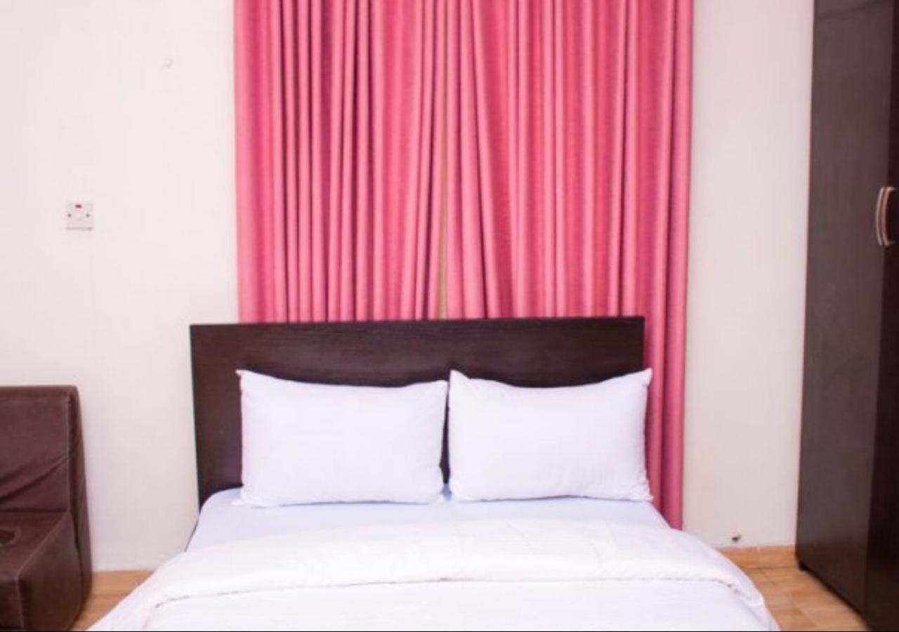 Esporta Suites Yaba Lagos Exterior photo